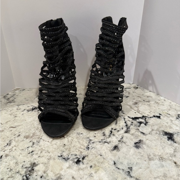 Bebe open toe stiletto webbed spiked chip heels - Picture 1 of 9